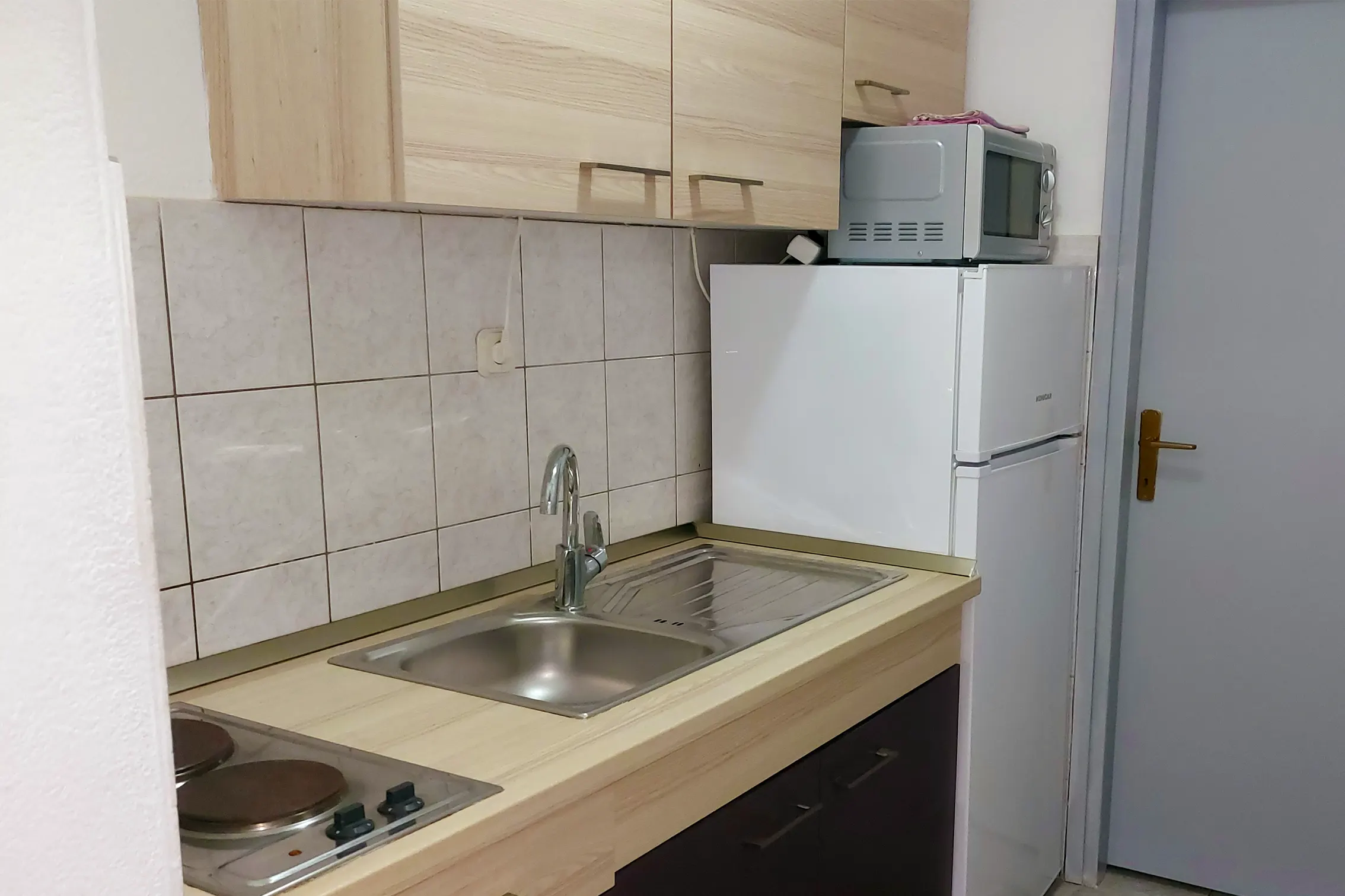 Apartman A7 – prostran smještaj u Podaci s pogledom na more kitchen